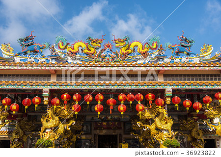 Chinese Buddhist temple image 36923822