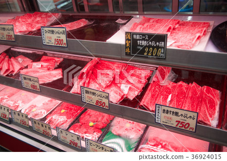 Packing sliced meat for sale  36924015