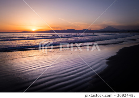 Suganuma coast Mt. Fuji sunset sun surfer Suganuma coast Mt. Fuji sunset sun surfer 36924483