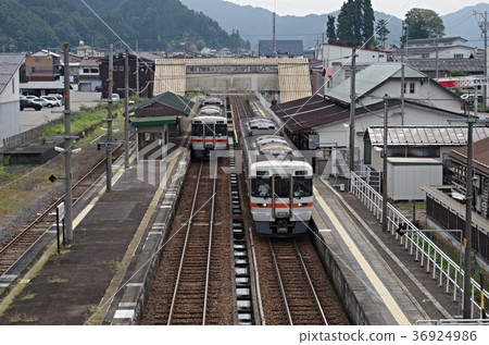 Hida Kogawa站 36924986