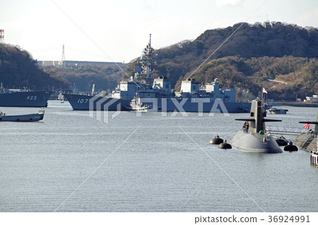 Yokosuka's Self-Defense Ships Yokosuka's Self-Defense Ships 36924991