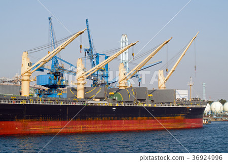 Ship handling cargo at the grain pier Ship handling cargo at the grain pier 36924996