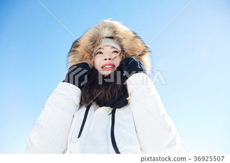 女人，冬天，雪，山 36925507