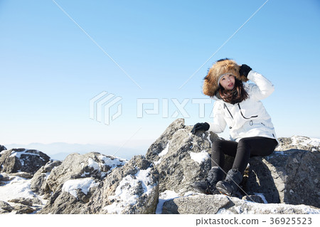 Woman, winter, snow, Mt. 36925523