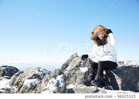 Woman, winter, snow, Mt. 36925525