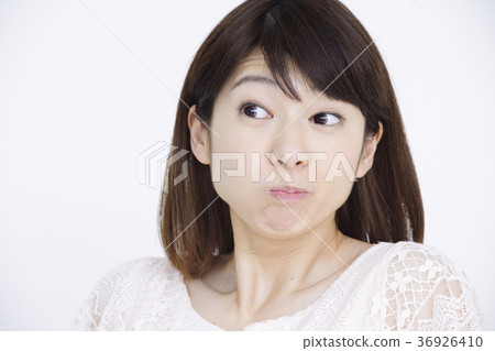 年輕的女士的肖像 36926410