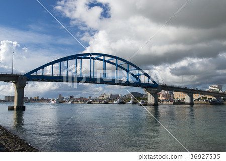 Southern Gate Bridge (Ishigakijima) 36927535