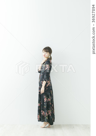 女子 女子 36927894