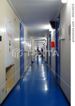 訓練船的通行證 訓練船的通行證 36928835