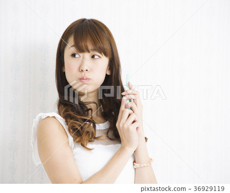 婦女少婦微笑生活方式畫象 36929119