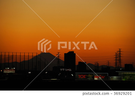 Mt. Fuji seen from Chiba New Town Mt. Fuji sunset view Inzai Makinohara 36929201