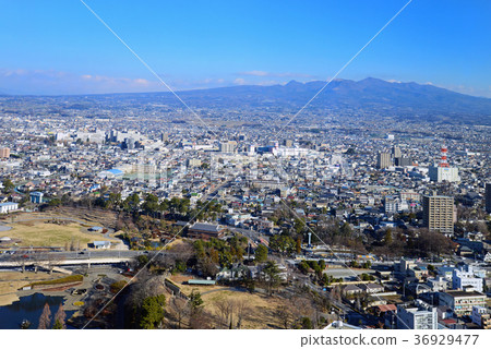 前橋市區和赤城山遠景 36929477