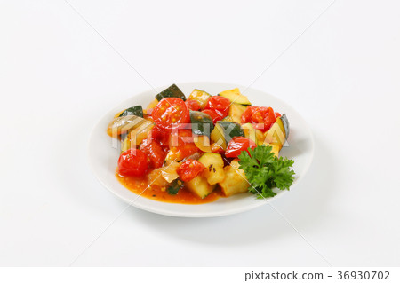 plate of grilled vegetables 36930702