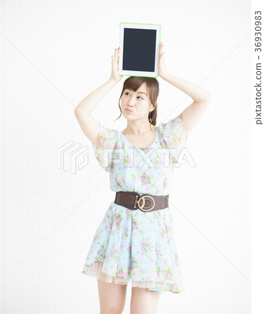 Woman young woman lifestyle portrait Woman young woman lifestyle portrait 36930983