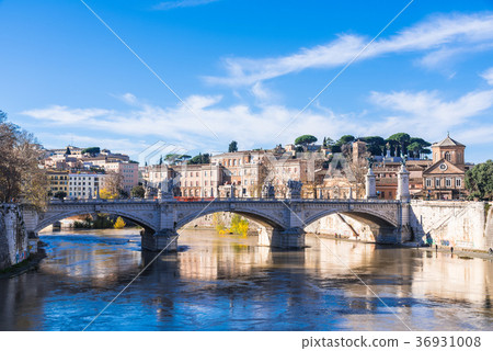 沿台伯河的鎮 36931008