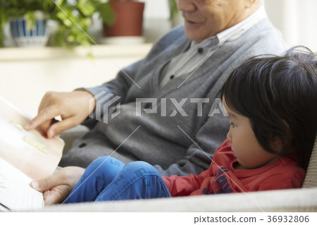 Senior playing with grandson 36932806