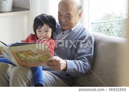 Senior playing with grandson 36932808
