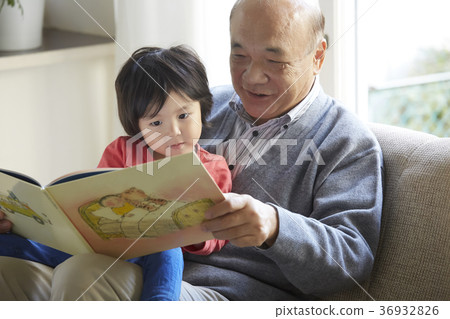 Senior playing with grandson 36932826