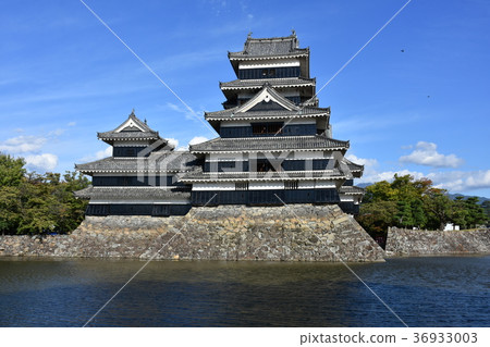 Matsumoto Castle Tenshi 36933003