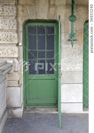Bridge Door Bridge Door 36933240