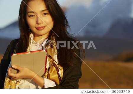Business woman 36933749