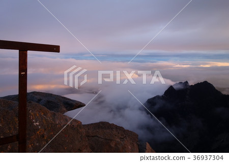 京那巴魯山 36937304