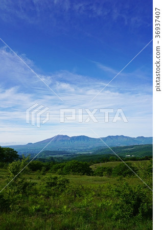 View of Mount Asama from Tsumagoi Ranch 36937407