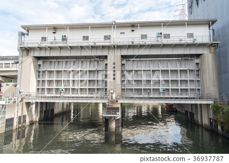 Nihonbashi Lock Nihonbashi Lock 36937787