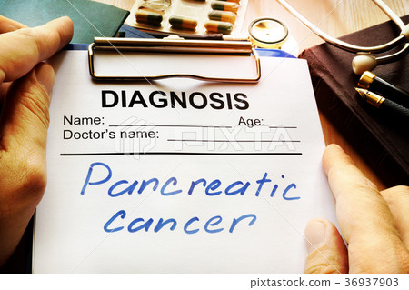 Pancreatic cancer diagnosis on a medical form. 36937903