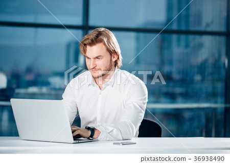 working on computer laptop online, businessman working on computer laptop online, businessman 36938490