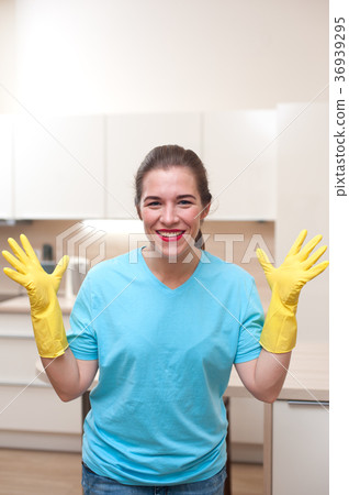 Charming woman doing cleaning 36939295