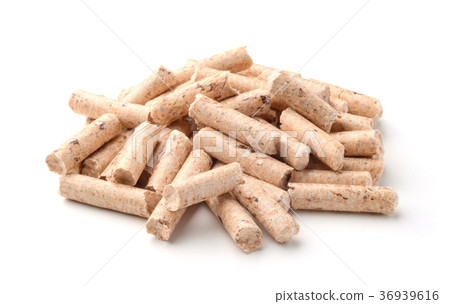 Pellets wood isolated on white 36939616