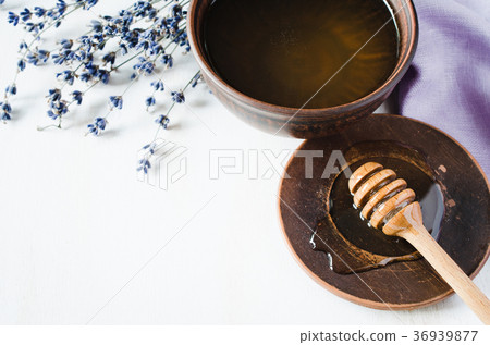 Organic honey and lavender flowers. 36939877