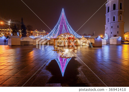 Vilnius. Christmas tree. Vilnius. Christmas tree. 36941418