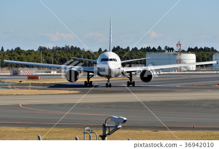 飛機正面 飛機正面 36942010