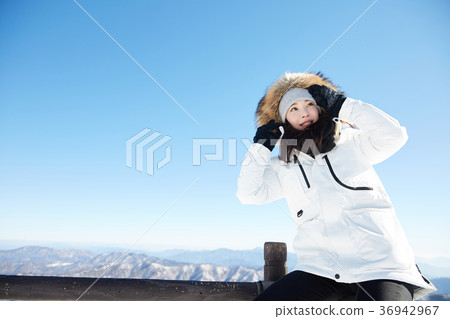 Woman, winter, snow, Mt. Woman, winter, snow, Mt. 36942967