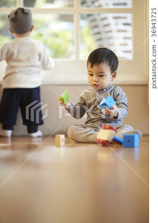 Infant, man, brother, friend, Korean 36943725