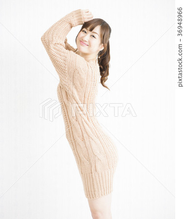 女青年 36948966