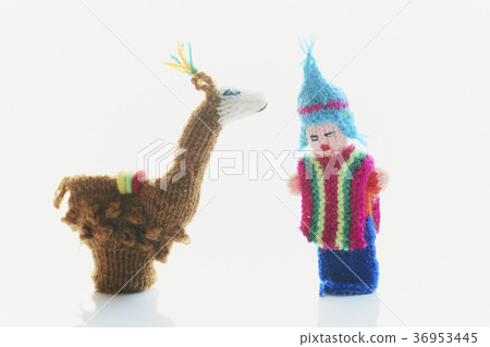 camel finger puppet