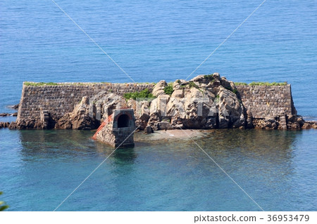 Eboshi pit Eboshi pit 36953479