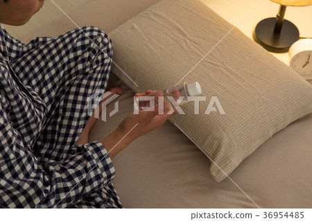 Male skin care image Male skin care image 36954485