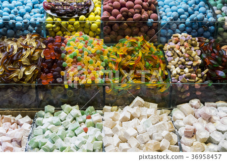 Spices sweets tea herbs on the shelves of the Egyp Spices sweets tea herbs on the shelves of the Egyp 36958457