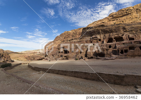 Ancient abandoned rock city of Petra in Jordan tou Ancient abandoned rock city of Petra in Jordan tou 36958462
