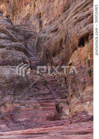 Ancient abandoned rock city of Petra in Jordan tou Ancient abandoned rock city of Petra in Jordan tou 36958465