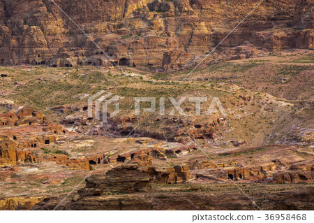 Ancient abandoned rock city of Petra in Jordan tou Ancient abandoned rock city of Petra in Jordan tou 36958468