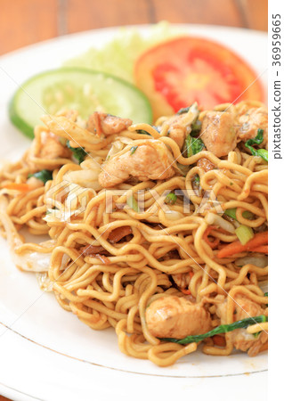 Delicious Mie Goreng Delicious Mie Goreng 36959665