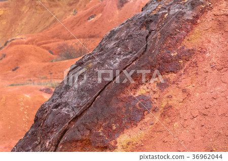 Bauxite mine raw bauxite on surface 36962044
