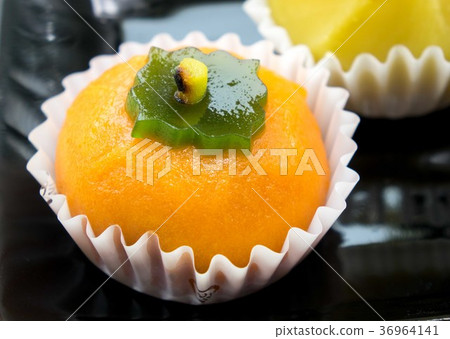 Japanese sweets persimmon 36964141