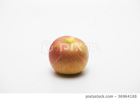 Red apple isolated on white 36964188