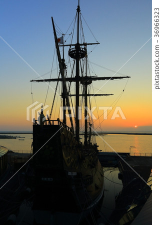 Sunset of San Juan Hall 36966323